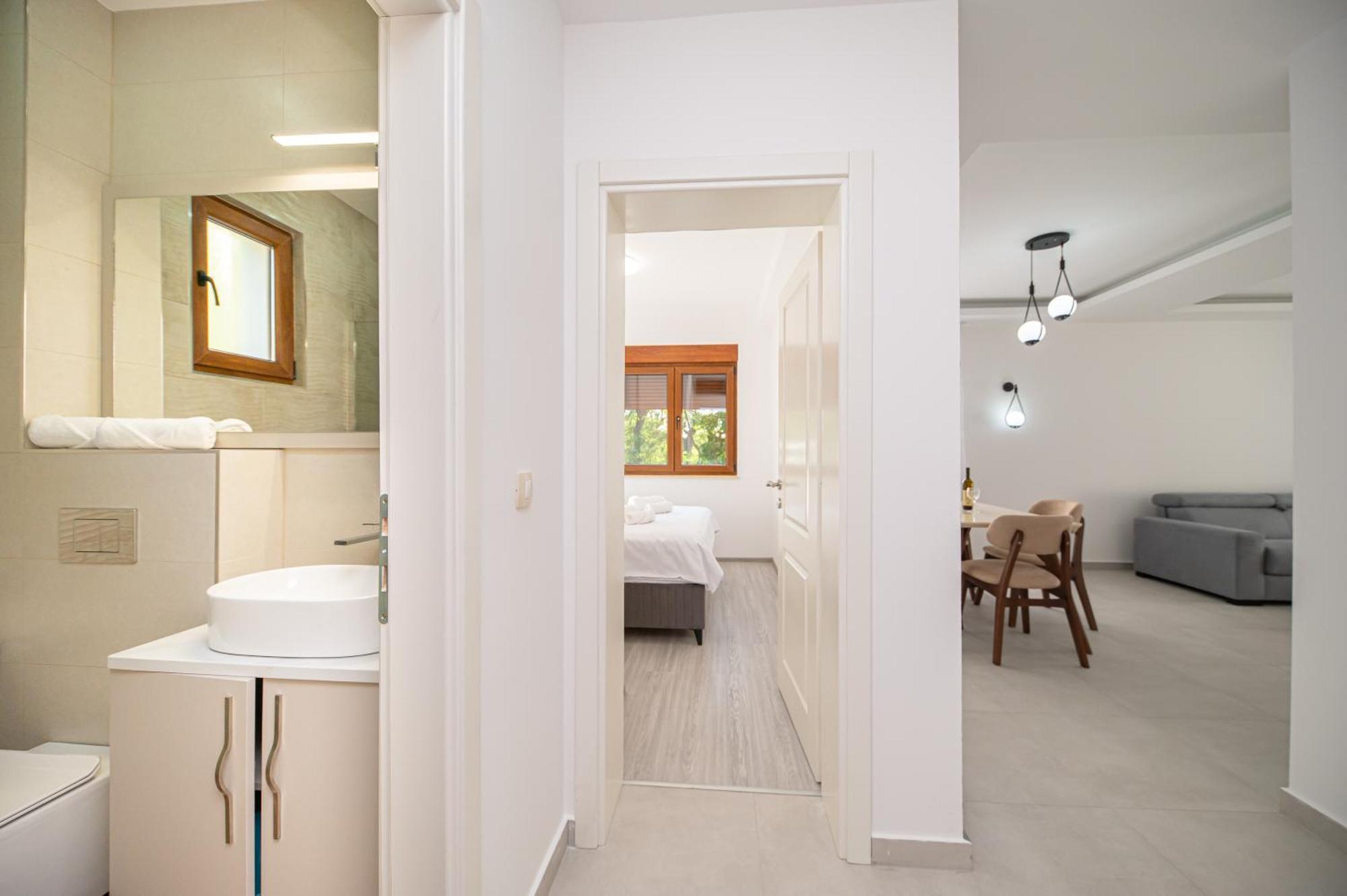 Red Hill Apartment Kotor Ngoại thất bức ảnh