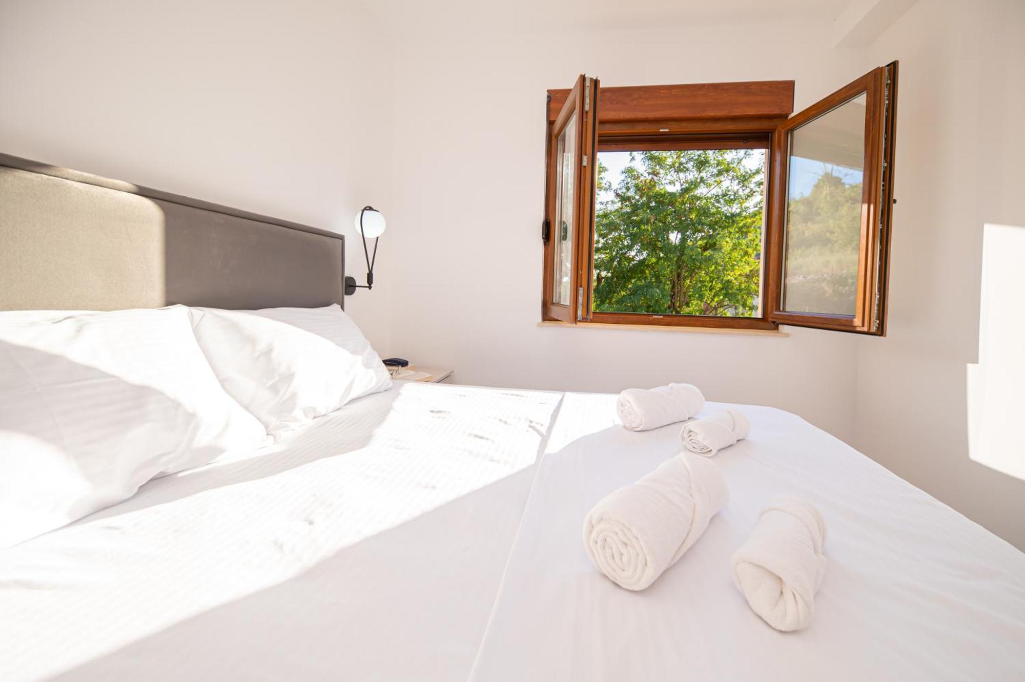 Red Hill Apartment Kotor Ngoại thất bức ảnh