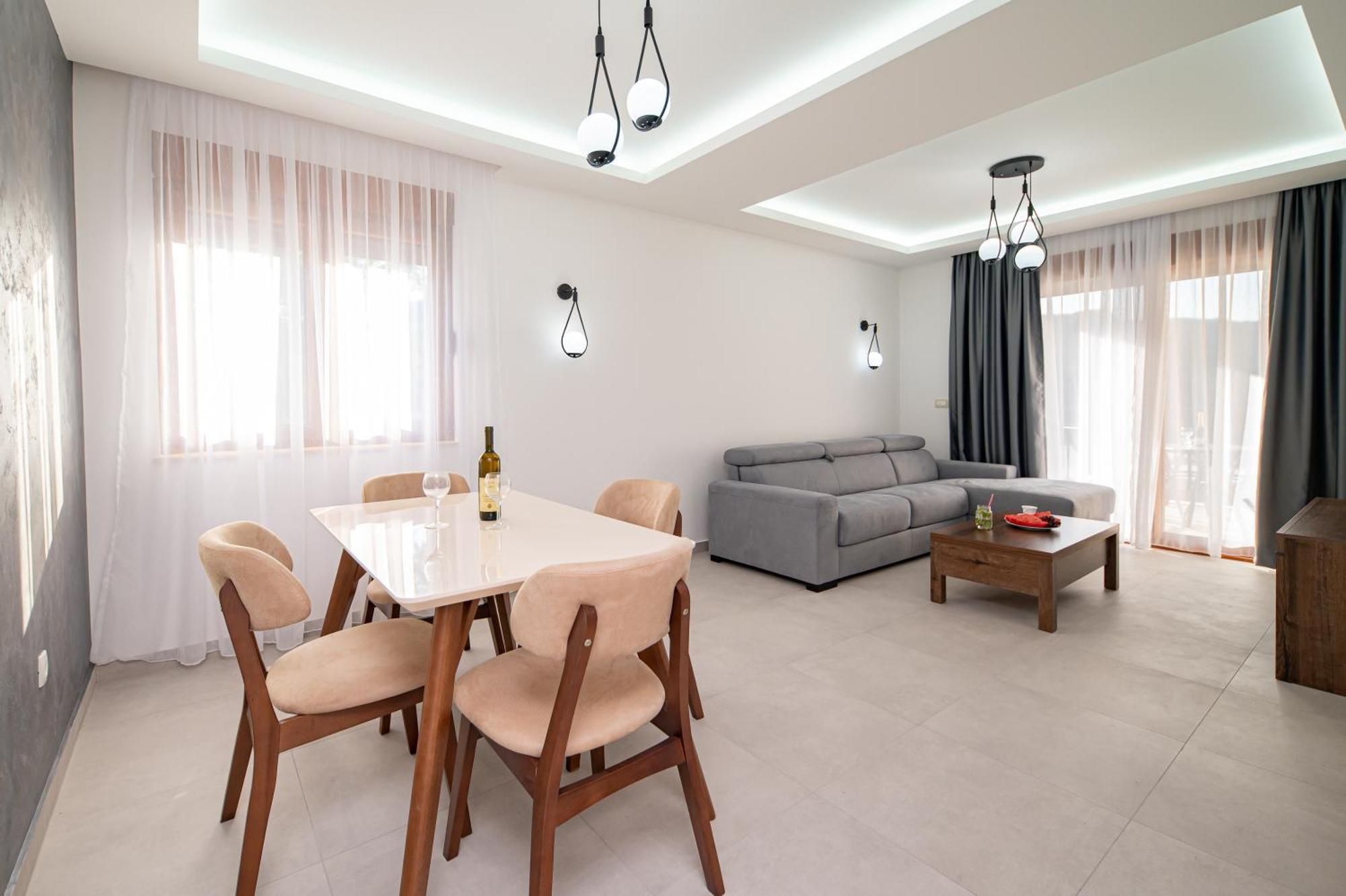 Red Hill Apartment Kotor Ngoại thất bức ảnh