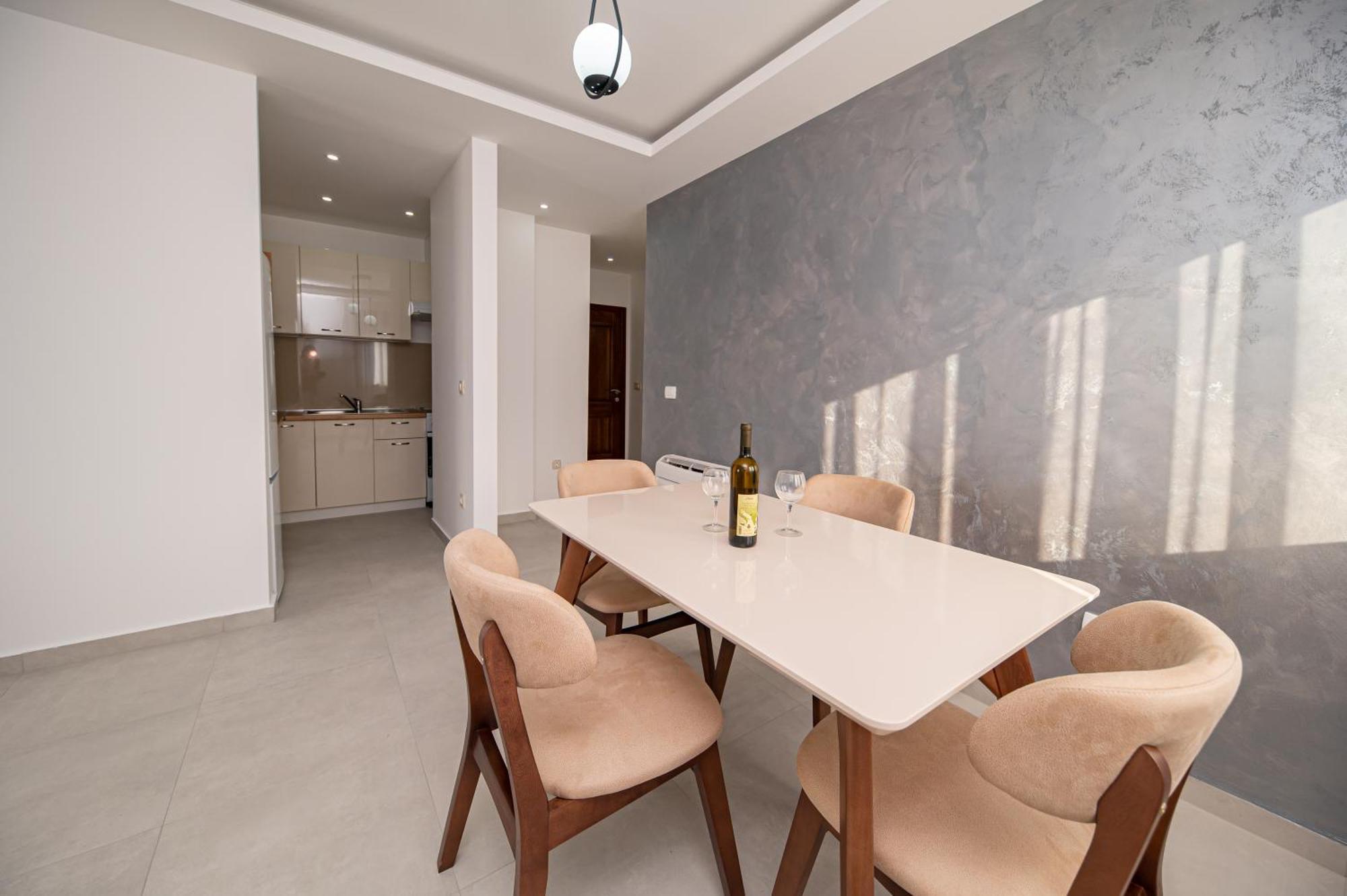 Red Hill Apartment Kotor Ngoại thất bức ảnh
