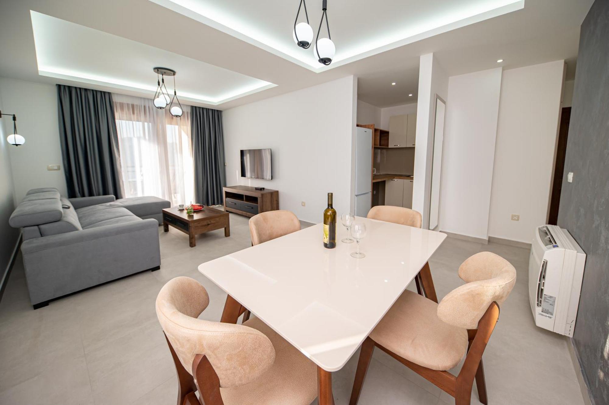 Red Hill Apartment Kotor Ngoại thất bức ảnh